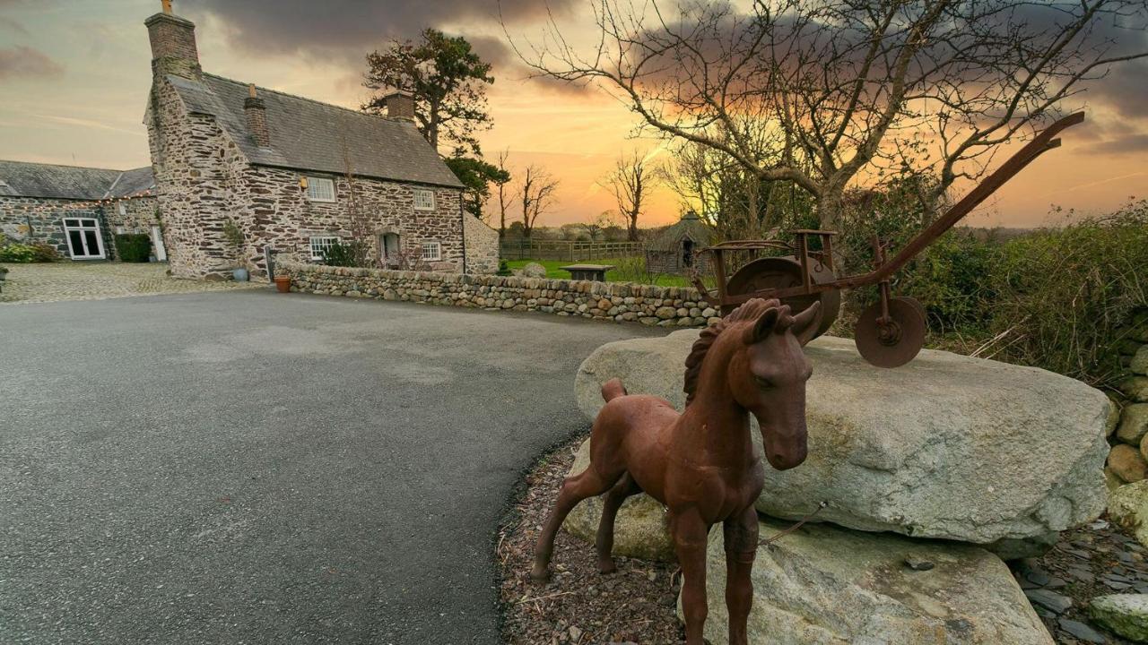 Tal Y Bont Uchaf Villa Bangor  Bagian luar foto