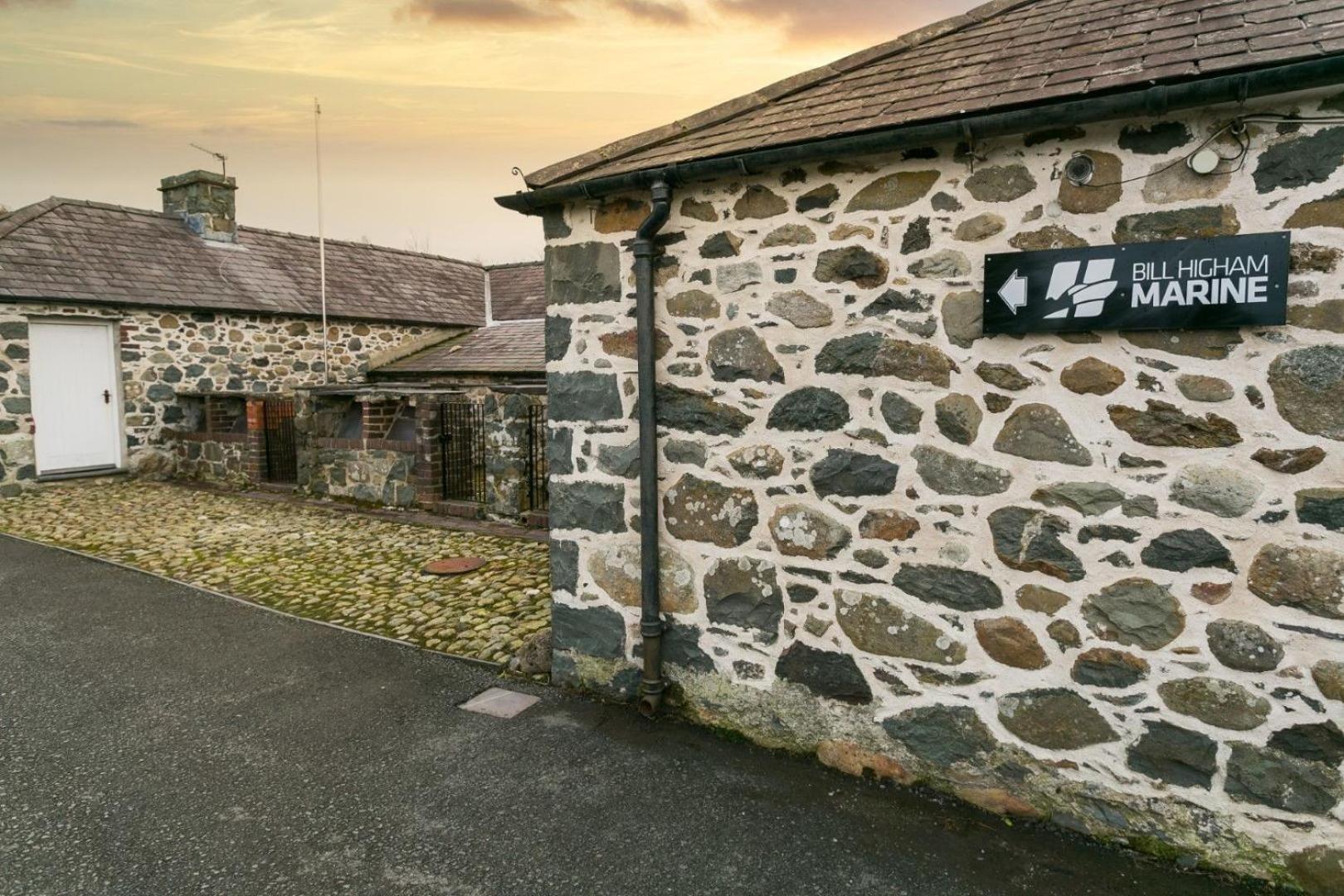 Tal Y Bont Uchaf Villa Bangor  Bagian luar foto